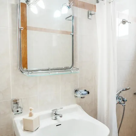 Asteria House Animborió